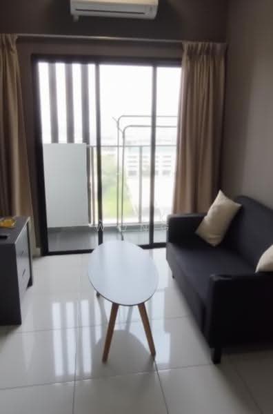 Kediaman Servis untuk Disewa di M Suite @ Desa Park North - Jack Wong - Living Room - PropertyGuru.com.my