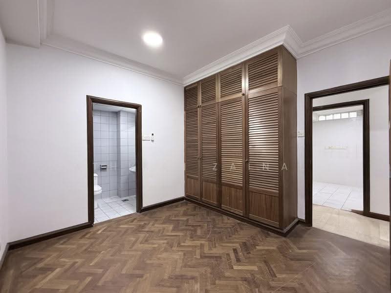 Condominium for Rent at Sri Kenny - Athikah Zainal - Bathroom - PropertyGuru.com.my