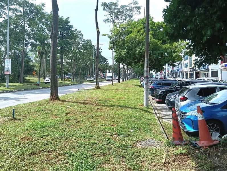 Shop / Office for Sale in Taman Molek (Johor Bahru) - Karl Lim - PropertyGuru.com.my