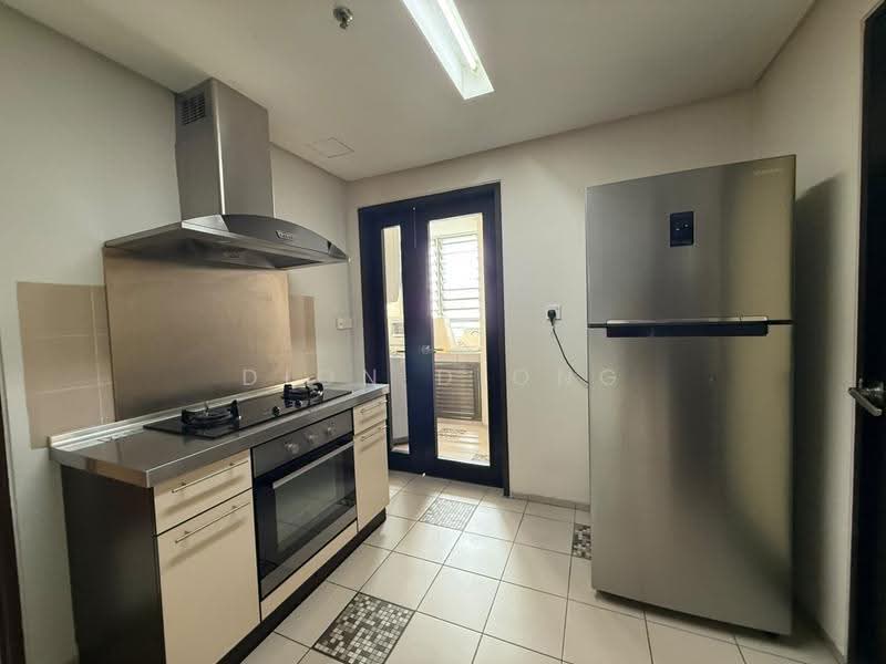 Service Residence for Sale at i-Zen @ Kiara 2 - Dion Diong - Kitchen - PropertyGuru.com.my