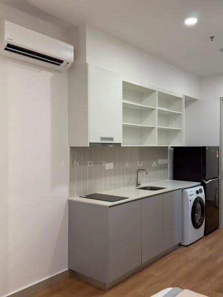 Service Residence for Rent at SWNK Houze @ BBCC - Andy Lua - Kitchen - PropertyGuru.com.my