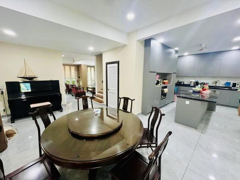 Semi-Detached House for Sale in Suria Residence (Cheras) - Bee Chin Ng - Dining Room - PropertyGuru.com.my