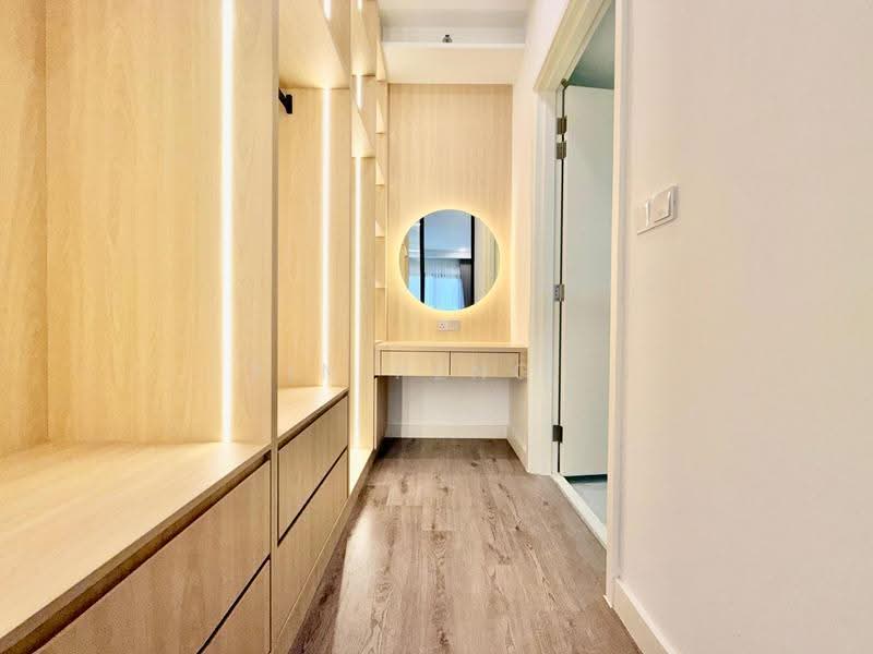 Service Residence for Rent at Jendela Residences - Yin Peng . - Wardrobe - PropertyGuru.com.my
