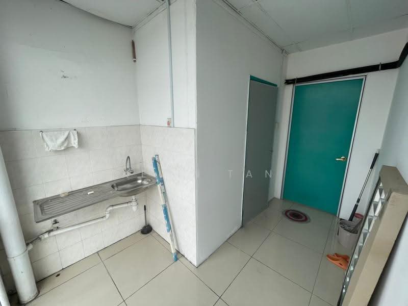 Kilang untuk Disewa di Taman Perindustrian Puchong (Puchong) - Kevin Tan - Interior - PropertyGuru.com.my