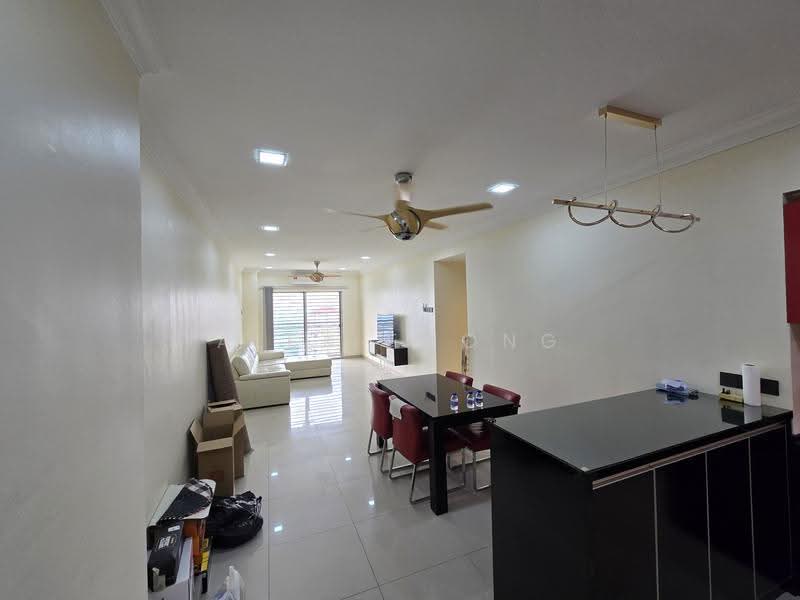 Kondominium untuk Disewa di Casa Idaman - Alex Foong - Living Room - PropertyGuru.com.my