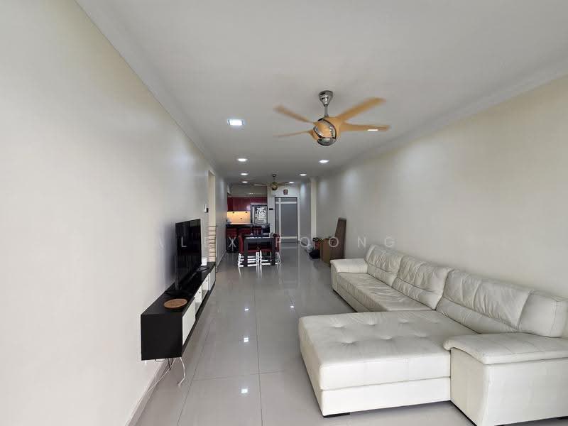 Kondominium untuk Disewa di Casa Idaman - Alex Foong - Living Room - PropertyGuru.com.my