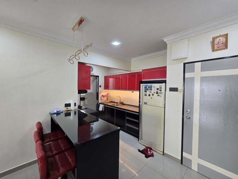 Kondominium untuk Disewa di Casa Idaman - Alex Foong - Kitchen - PropertyGuru.com.my