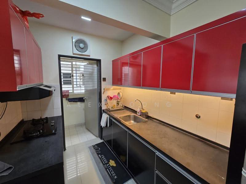 Kondominium untuk Disewa di Casa Idaman - Alex Foong - Kitchen - PropertyGuru.com.my