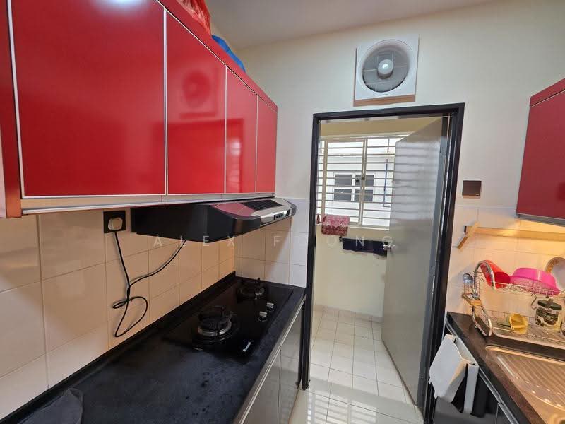 Kondominium untuk Disewa di Casa Idaman - Alex Foong - Kitchen - PropertyGuru.com.my