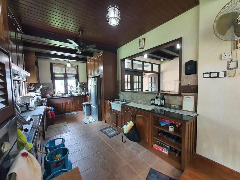 Semi-Detached House for Sale in Tanjung Bungah (Penang) - Elaine Ooi - Kitchen - PropertyGuru.com.my