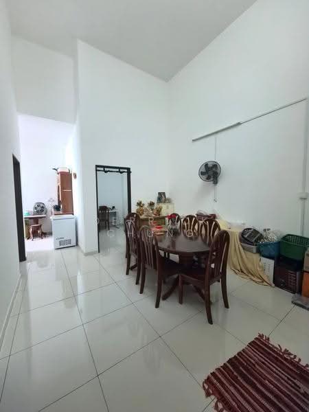 Semi-Detached House for Sale in Ipoh (Perak) - Derrick Chung - Dining Room - PropertyGuru.com.my