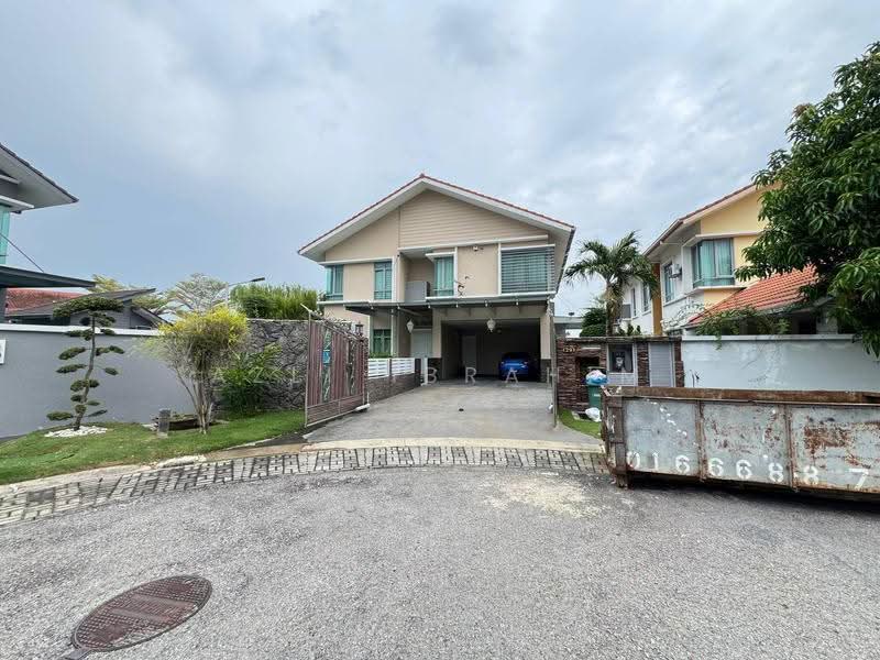 Bungalow House for Sale in Kajang (Selangor) - Azli Ibrahim - Exterior - PropertyGuru.com.my