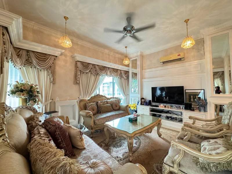 Bungalow House for Sale in Kajang (Selangor) - Azli Ibrahim - Living Room - PropertyGuru.com.my