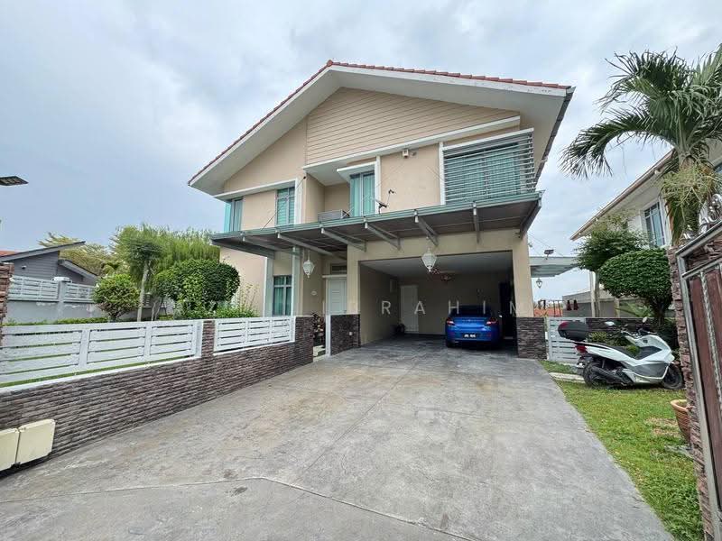 Bungalow House for Sale in Kajang (Selangor) - Azli Ibrahim - Exterior - PropertyGuru.com.my