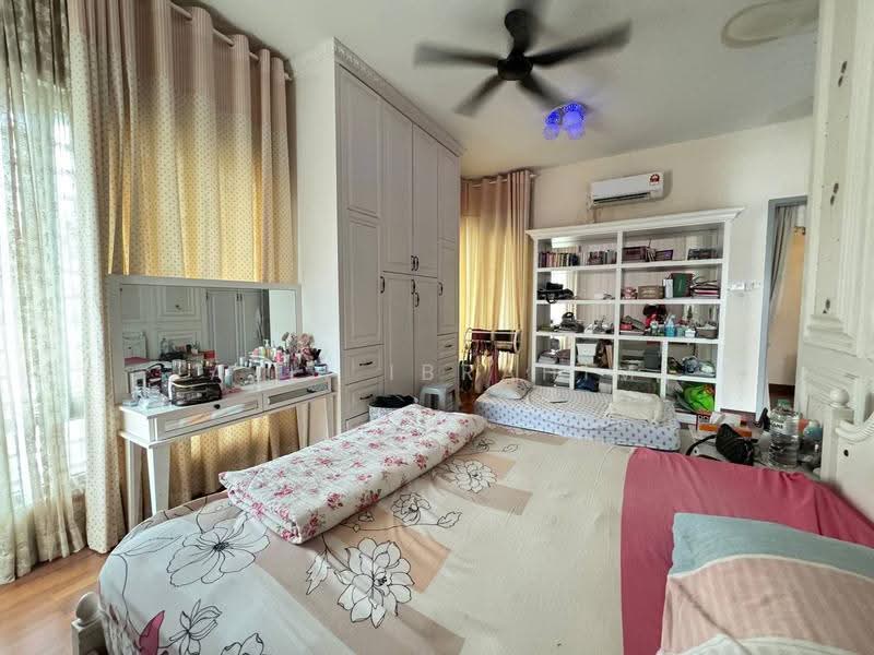 Bungalow House for Sale in Kajang (Selangor) - Azli Ibrahim - Bedroom - PropertyGuru.com.my