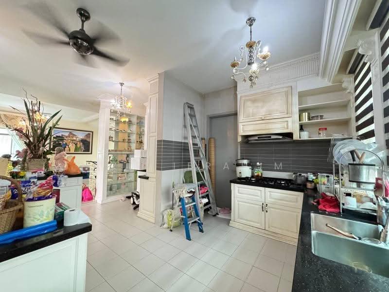 Bungalow House for Sale in Kajang (Selangor) - Azli Ibrahim - Kitchen - PropertyGuru.com.my