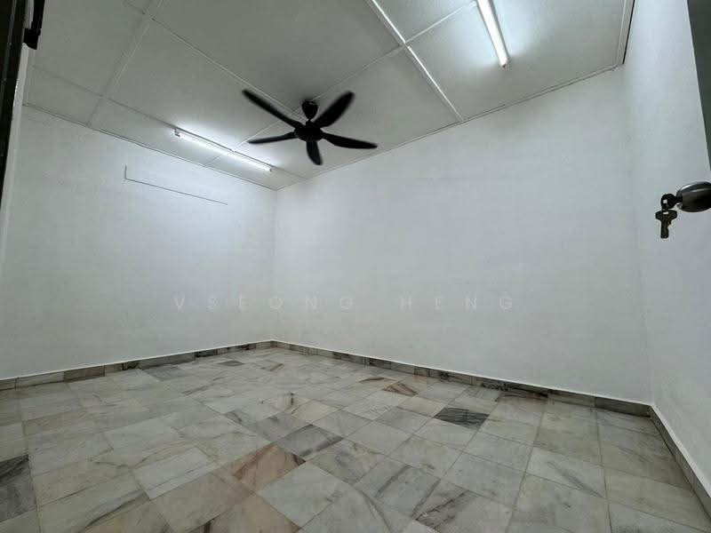 1-storey Terraced House for Sale in Taman Universiti (Skudai) - Vseong Heng - Interior - PropertyGuru.com.my