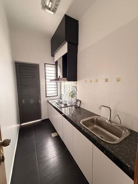 2-storey Terraced House for Rent in Bukit Indah (Iskandar Puteri (Nusajaya)) - Edmond Tang - Kitchen - PropertyGuru.com.my