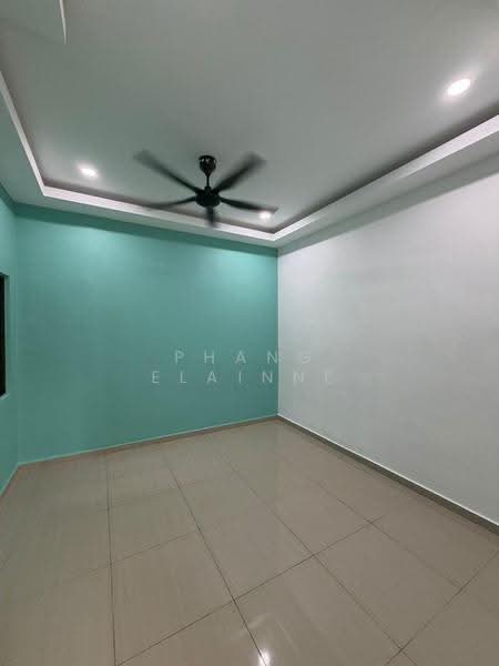 Rumah Teres 2-Tingkat untuk Dijual di Bandar Seri Alam (Masai) - Phang Elainne - Interior - PropertyGuru.com.my