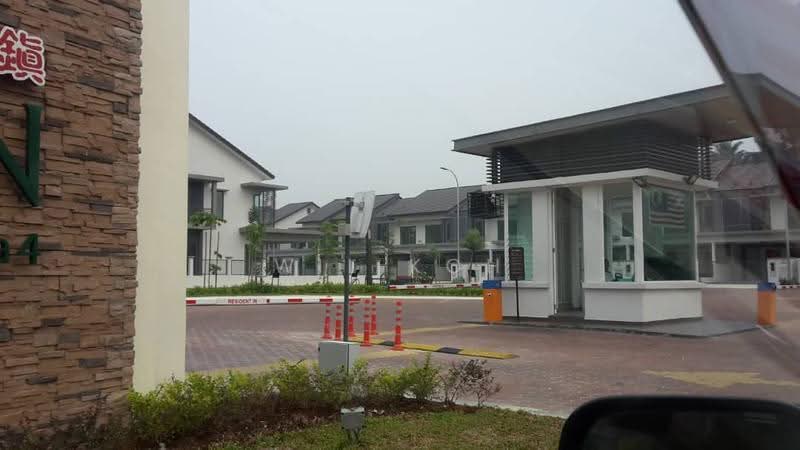 Terraced House for Sale in Taman Semenyih Mewah (Semenyih) - Wil Koh - Exterior - PropertyGuru.com.my