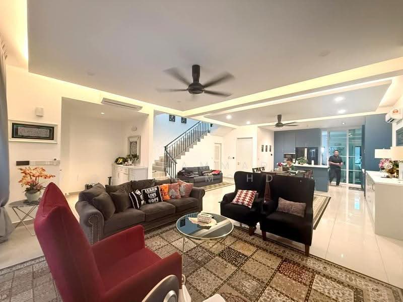 Rumah Teres 2-Tingkat untuk Dijual di Cyberjaya (Selangor) - Muhammad Ridhwan Mohd Huzairi - Living Room - PropertyGuru.com.my