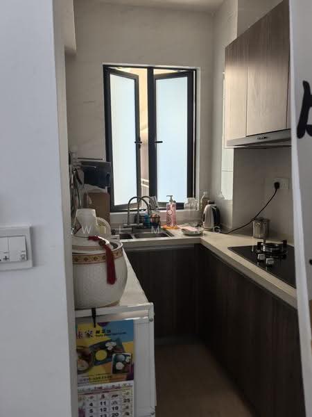 Service Residence for Sale at Country Garden Central Park - Wil Mong - Kitchen - PropertyGuru.com.my