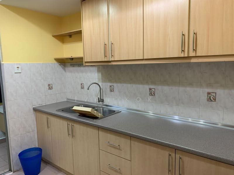 Condominium for Sale at Puncak Nusa Kelana - Ivan Kok - Kitchen - PropertyGuru.com.my
