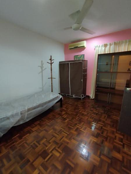 Condominium for Sale at Puncak Nusa Kelana - Ivan Kok - Bedroom - PropertyGuru.com.my