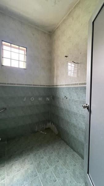 Rumah Teres 2-Tingkat untuk Disewa di Bandar Bukit Tinggi (Klang) - John Tee - Bathroom - PropertyGuru.com.my