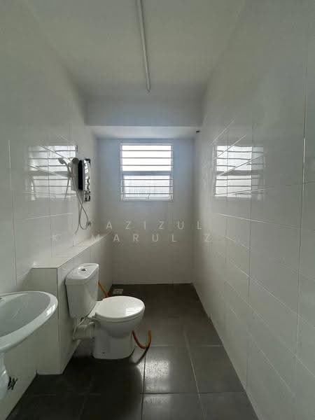 3-storey Terraced House for Sale in Kajang (Selangor) - Azizul Kamarul Zaman - PropertyGuru.com.my