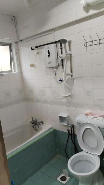 Pangsapuri untuk Disewa di Garden City - Vinc Pheng - Bathroom - PropertyGuru.com.my