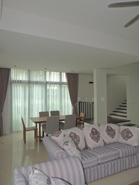 Rumah Teres untuk Dijual di Casaman (Batu) - Chien Ping Ung - Living Room - PropertyGuru.com.my