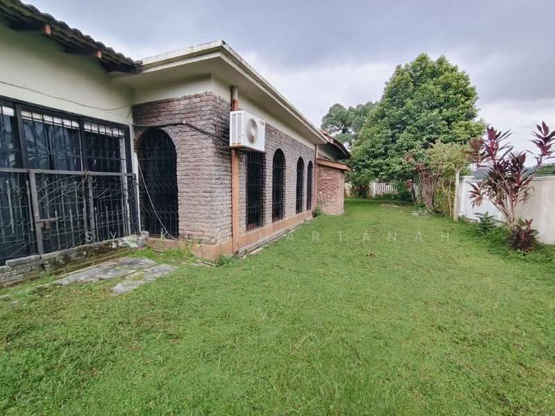 Bungalow House for Sale in Petaling Jaya (Selangor) - Syukor Hartanah - Exterior - PropertyGuru.com.my