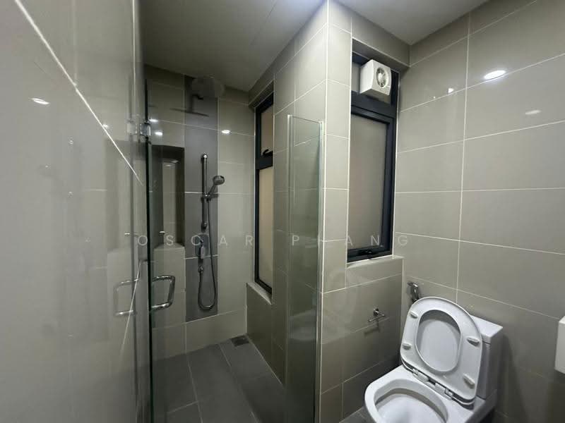 Service Residence for Rent at Seventeen Mall & Residences (Biji Living) - Oscar Phang - Bathroom - PropertyGuru.com.my
