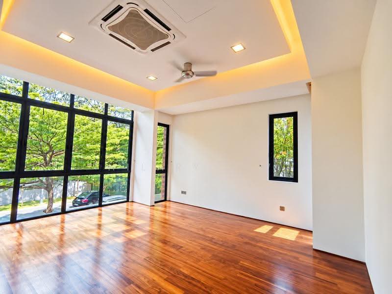 Rumah Banglo untuk Disewa di Seputeh (Kuala Lumpur) - Hilary Low - Living Room - PropertyGuru.com.my