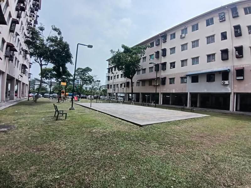 Rumah Flat untuk Dijual di Pangsapuri Aman - Priya K Sritharan - Exterior - PropertyGuru.com.my