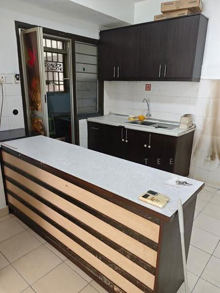Pangsapuri untuk Disewa di Serdang Villa Apartment - Kor Kok Tee - Kitchen - PropertyGuru.com.my