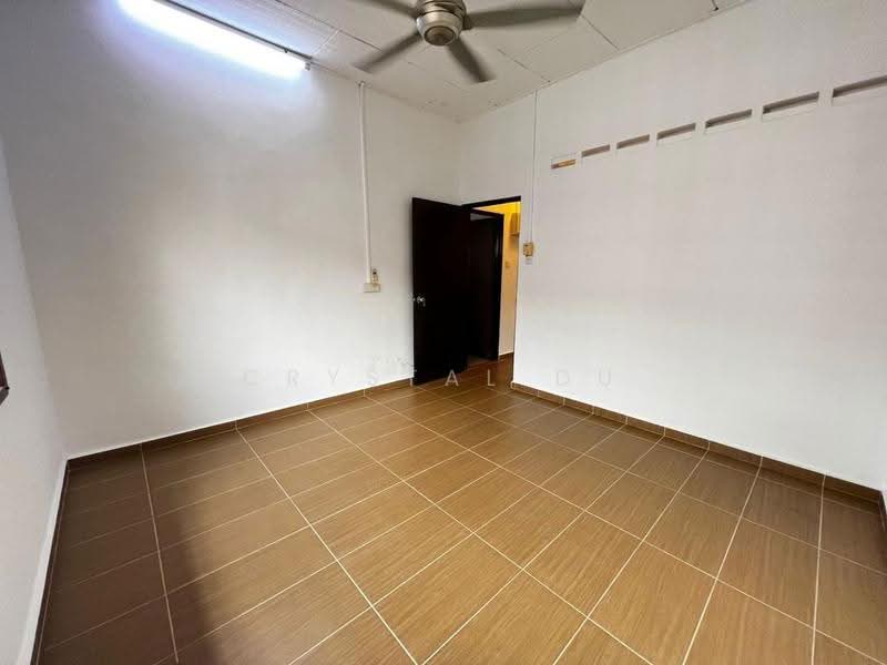2-storey Terraced House for Sale in Taman Pelangi (Johor Bahru) - Crystal Du - Interior - PropertyGuru.com.my