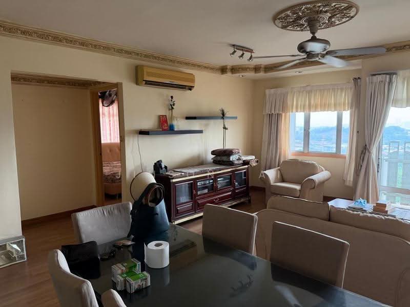 Kondominium untuk Disewa di Perdana Exclusive - Jinson Lai - Living Room - PropertyGuru.com.my