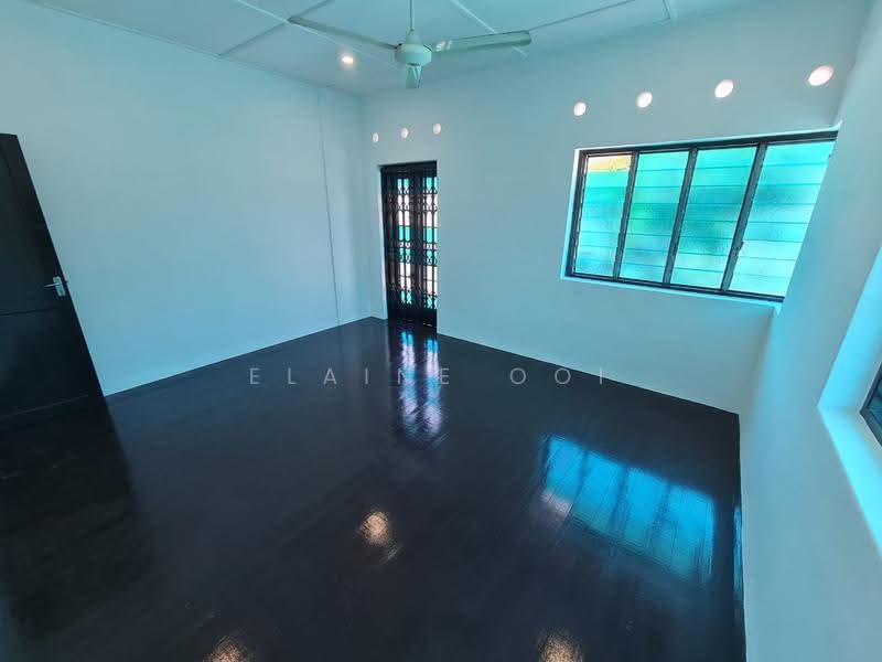 Rumah Berkembar untuk Disewa di Taman Goh Guan Ho (Ayer Itam) - Elaine Ooi - Interior - PropertyGuru.com.my