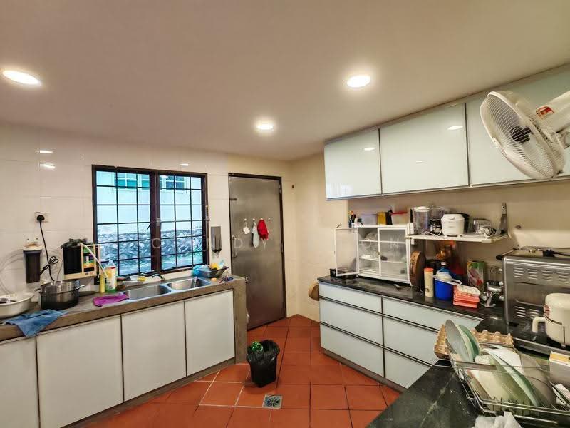 2-storey Terraced House for Sale in Sungai Long (Bandar Sungai Long) - Candy Soon - Kitchen - PropertyGuru.com.my