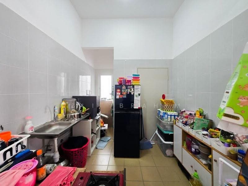 Apartment for Sale at Residensi Anggerik Wira - Azli Ibrahim - Kitchen - PropertyGuru.com.my