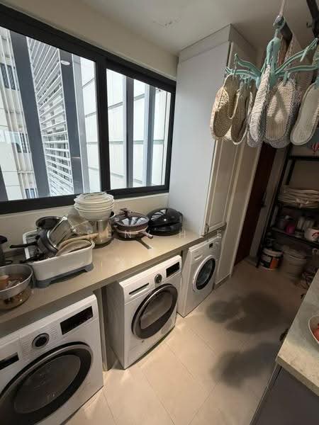 Service Residence for Sale at The Astaka @ 1 Bukit Senyum - Reny Hee - Kitchen - PropertyGuru.com.my