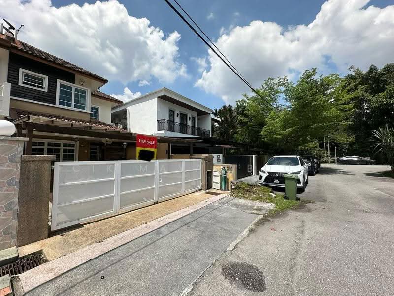 2-storey Terraced House for Sale in Ampang (Kuala Lumpur) - Cik Maya Abdul - Exterior - PropertyGuru.com.my