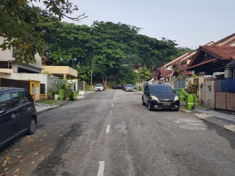Rumah Teres 2-Tingkat untuk Dijual di Alam Damai (Cheras) - Tony YY - Exterior - PropertyGuru.com.my