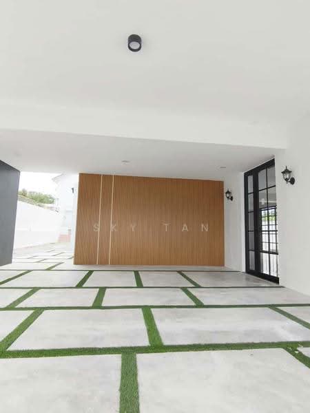 Bungalow House for Sale in Taman Johor (Tampoi) - Sky Tan - Exterior - PropertyGuru.com.my