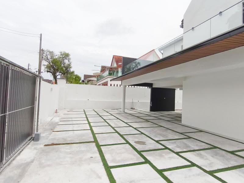 Bungalow House for Sale in Taman Johor (Tampoi) - Sky Tan - Exterior - PropertyGuru.com.my