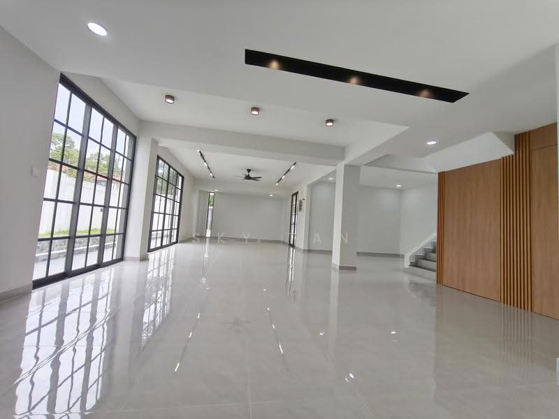 Bungalow House for Sale in Taman Johor (Tampoi) - Sky Tan - Interior - PropertyGuru.com.my