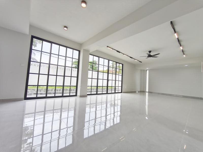 Bungalow House for Sale in Taman Johor (Tampoi) - Sky Tan - Interior - PropertyGuru.com.my