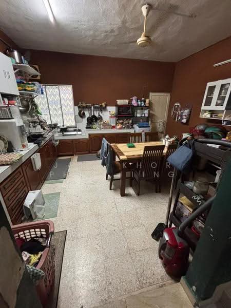 Rumah Teres untuk Disewa di Taman Klang Utama (Kapar) - Jack Khor Phor Jiing - Kitchen - PropertyGuru.com.my